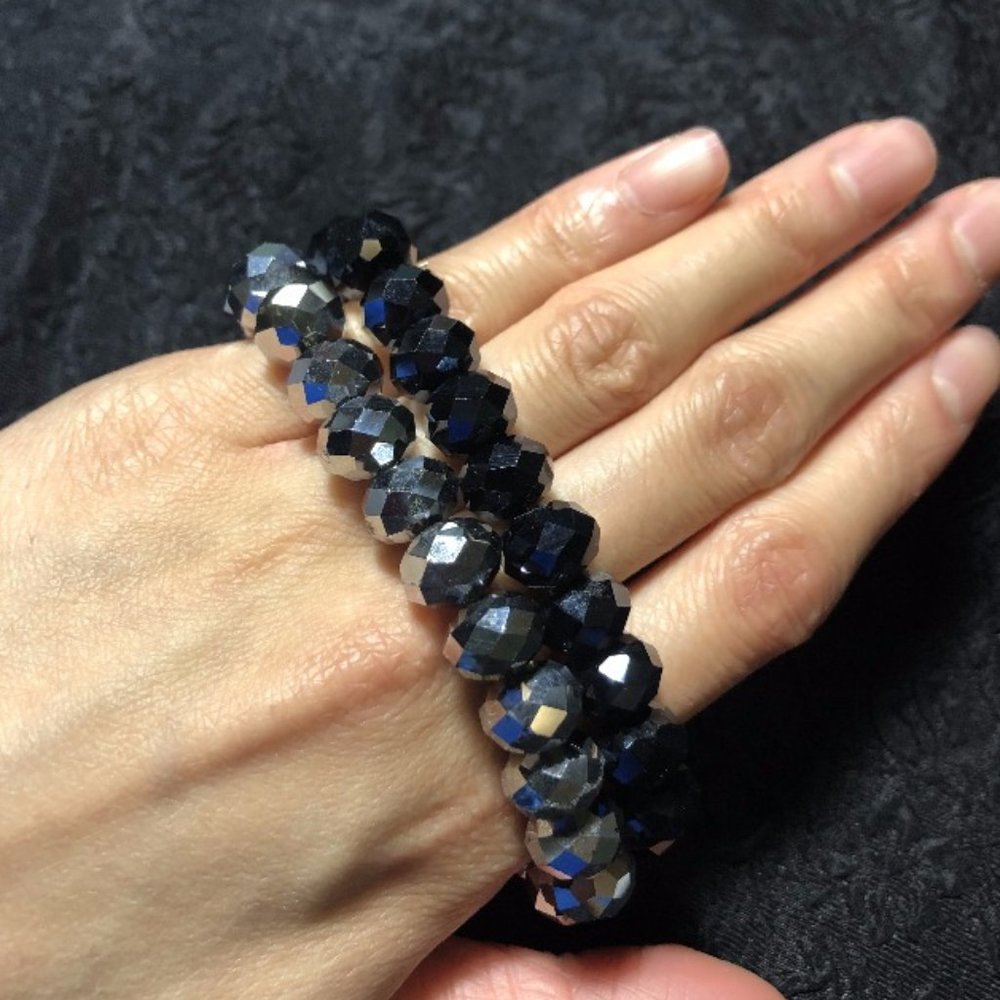 2-pack Shimmer Bead Stretch Bracelet Black and Silver